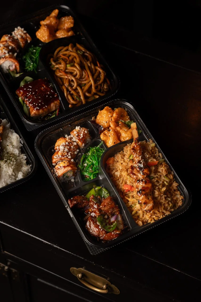 Take-away gerechten van Roku Waalwijk